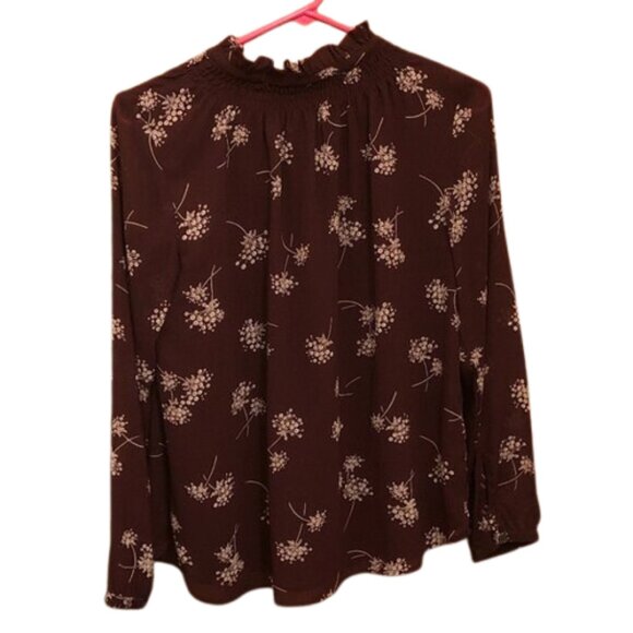 Ann Taylor Petite Flowy Split-Neck Top - Picture 2 of 5